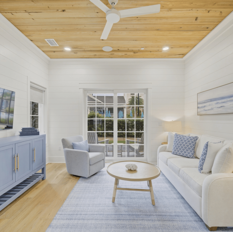 Cottage-18-1st-fl-den3